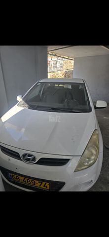 יונדאי i20