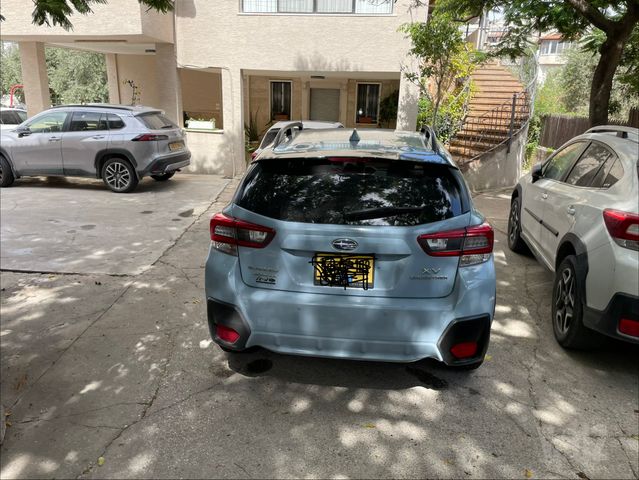 מודעת רכב סובארו XV