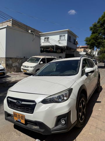 מודעת רכב סובארו XV
