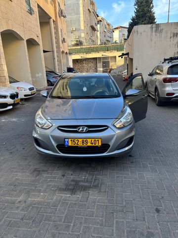 יונדאי אקסנט i25
