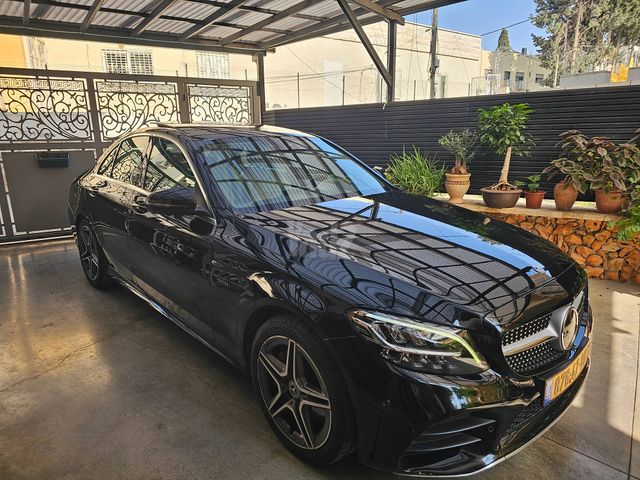 מרצדס-בנץ C-class