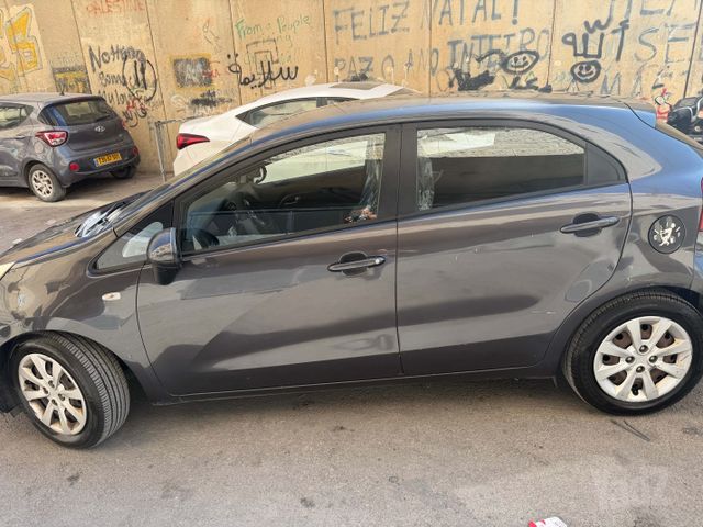מודעת רכב קיה ריו
