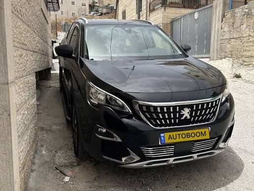פיג'ו 3008