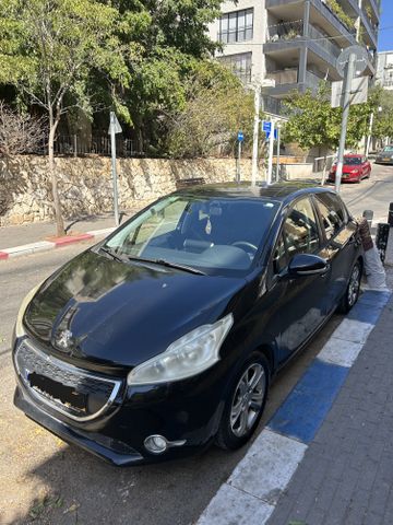 מודעת רכב פיג'ו 208