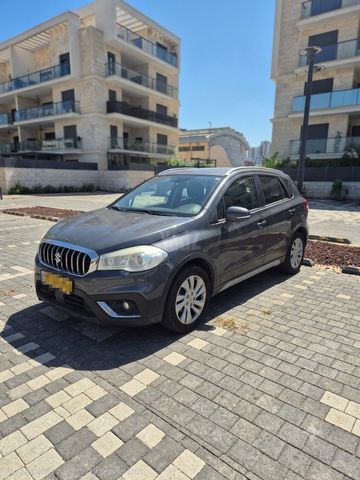 מודעת רכב סוזוקי קרוסאובר