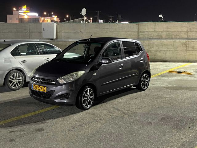 יונדאי i10