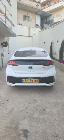 יונדאי איוניק