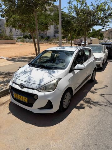 יונדאי i10