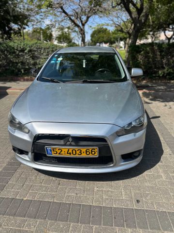 מיצובישי לנסר