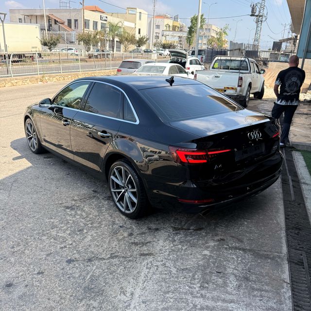 מודעת רכב אאודי A4