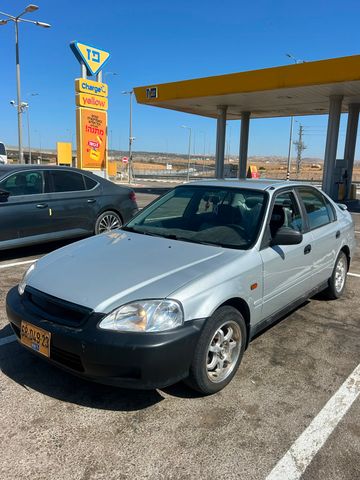 הונדה סיוויק