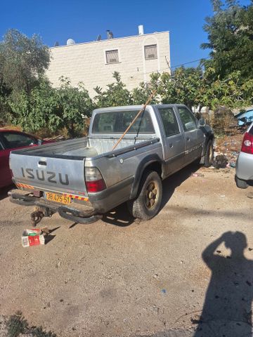 איסוזו איפון