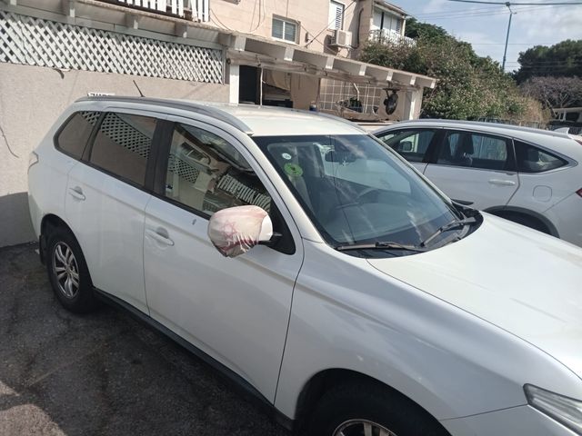 מודעת רכב מיצובישי אאוטלנדר