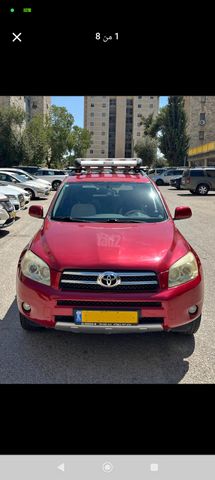 טויוטה RAV4