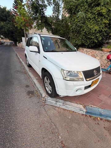סוזוקי גרנד ויטרה