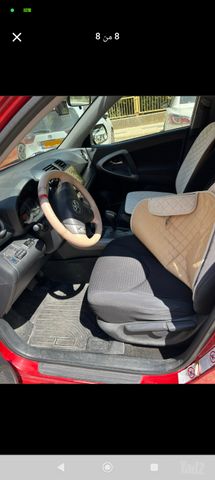 טויוטה RAV4