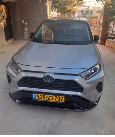 מודעת רכב טויוטה RAV4