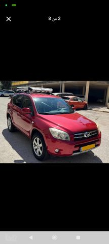 טויוטה RAV4