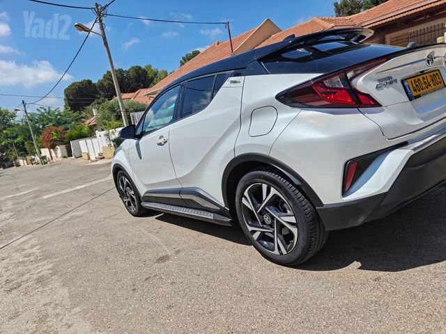 טויוטה C-HR