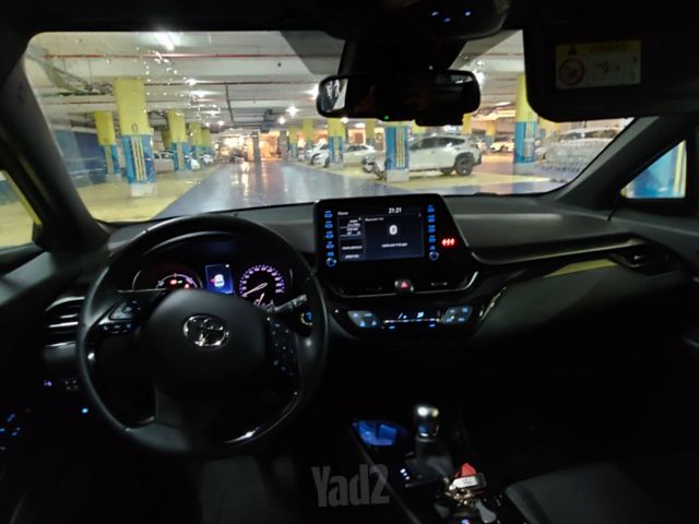 טויוטה C-HR