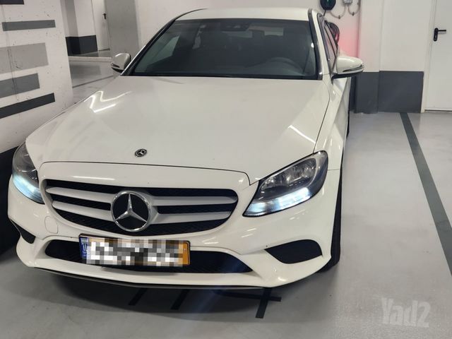 מרצדס-בנץ C-class