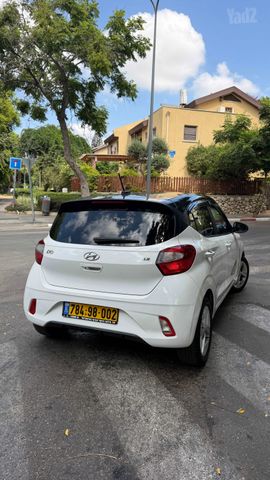 יונדאי i10