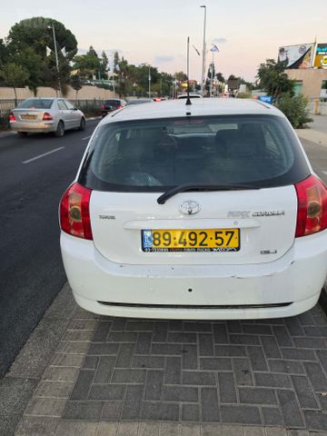 טויוטה קורולה