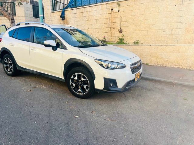 סובארו XV