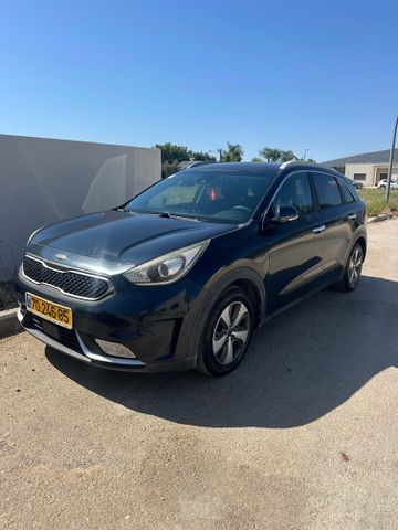 קיה נירו