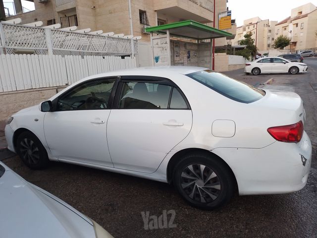 טויוטה קורולה