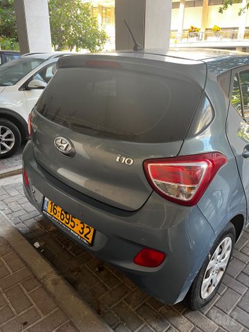 יונדאי i10