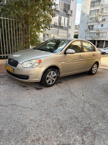 יונדאי אקסנט i25