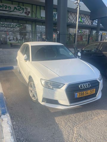 אאודי A3