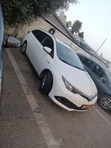 טויוטה אוריס
