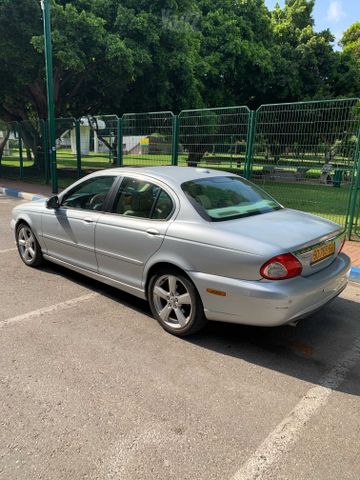 יגואר X-type
