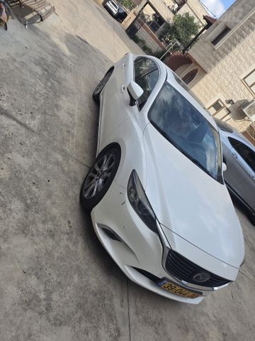 מאזדה 6