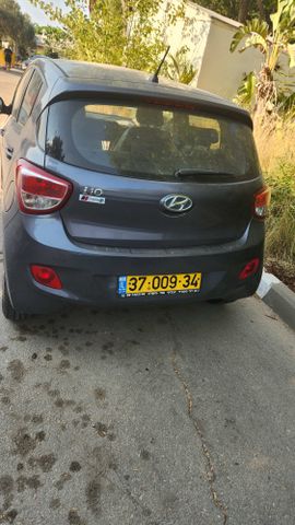יונדאי i10