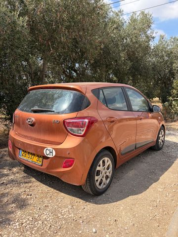 יונדאי i10