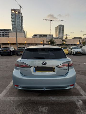 לקסוס CT