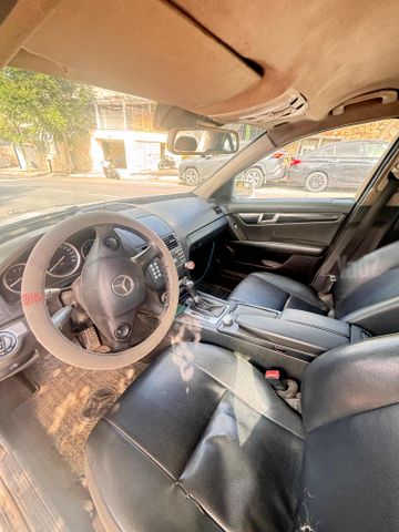 מודעת רכב מרצדס-בנץ C-class