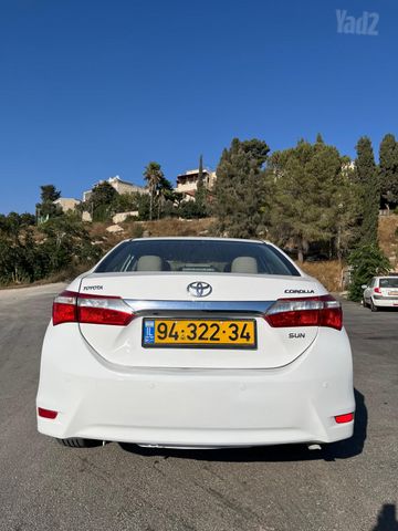 טויוטה קורולה