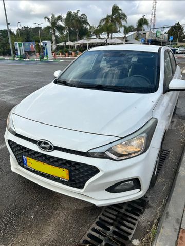 מודעת רכב יונדאי i20