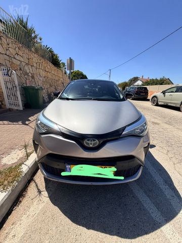 טויוטה C-HR