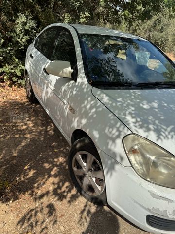 יונדאי אקסנט i25