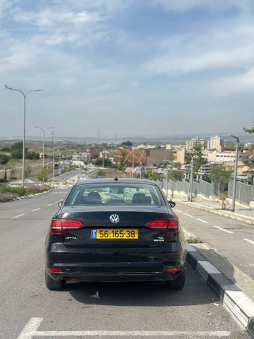 מודעת רכב פולקסווגן ג'טה