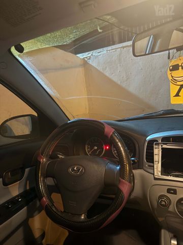 יונדאי אקסנט i25