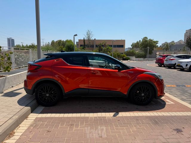 טויוטה C-HR