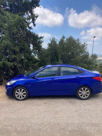 יונדאי אקסנט i25