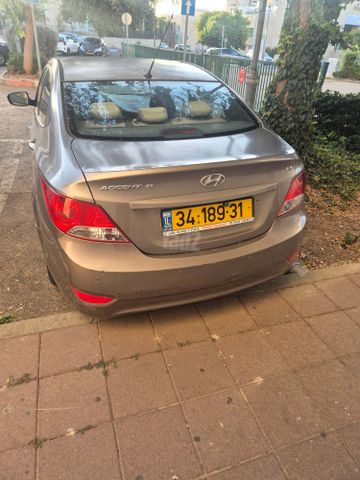 יונדאי אקסנט i25