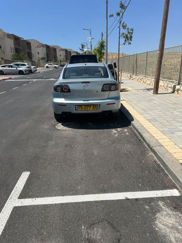 מאזדה 3